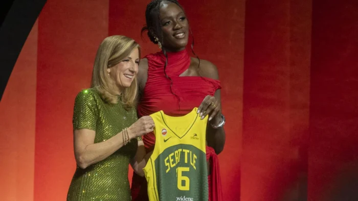 El baloncesto español hace historia: tres jugadoras españolas seleccionadas en el draft de la WNBA 2026