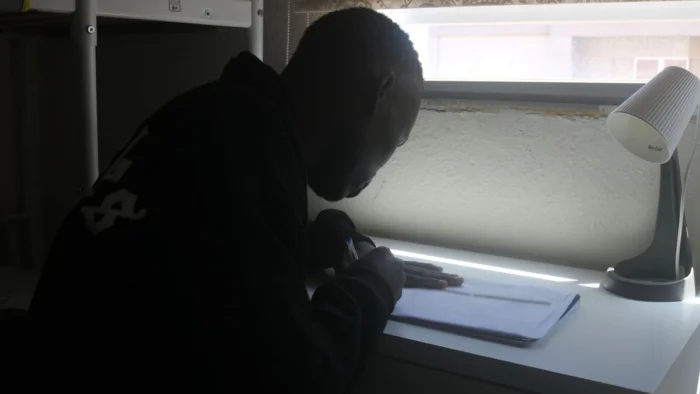 Un hogar para los menores migrantes sin familia cuando cumplen los 18: ''Gracias a esta oportunidad sigo adelante''