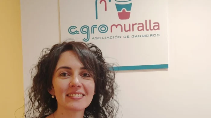 Ganaderos gallegos denuncian "jugada sucia" de la industria láctea por contratos a la baja