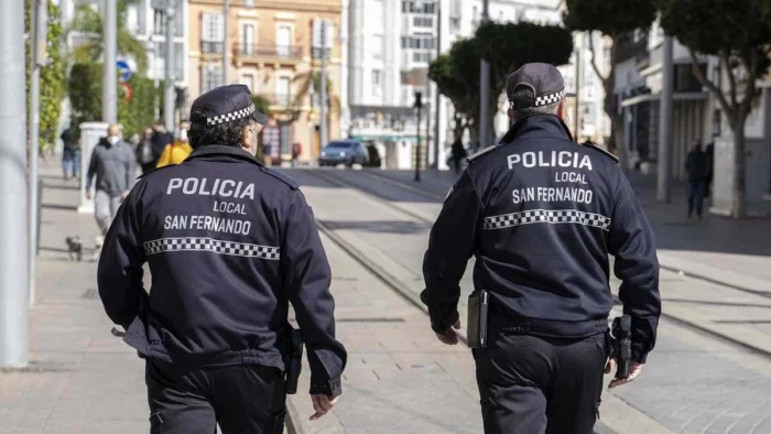 Dura Crítica Sindical a la Gestión de la Policía Local en San Fernando: Plantilla Envejecida, Falta de Recursos e Incumplimientos Laborales