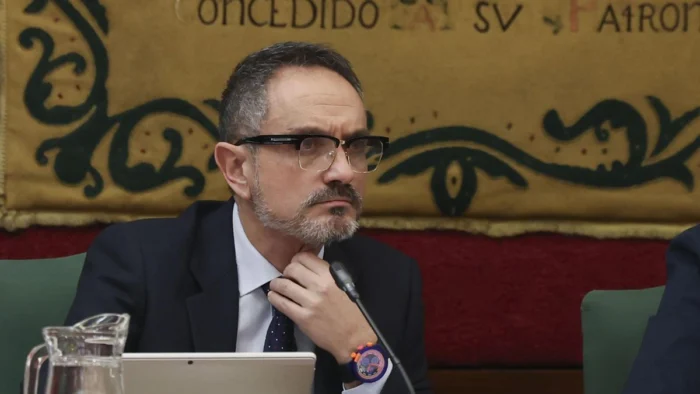 Un juzgado admite a trámite querella por acoso sexual y laboral contra alcalde de Móstoles