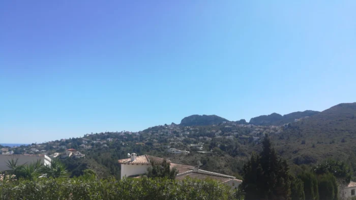 Emergencia hídrica en Monte Pego: Cientos de viviendas sin agua corriente por avería