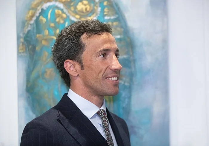 DAVID DE MIRANDA CONQUISTA SEVILLA CON ENTREGA Y VERDAD