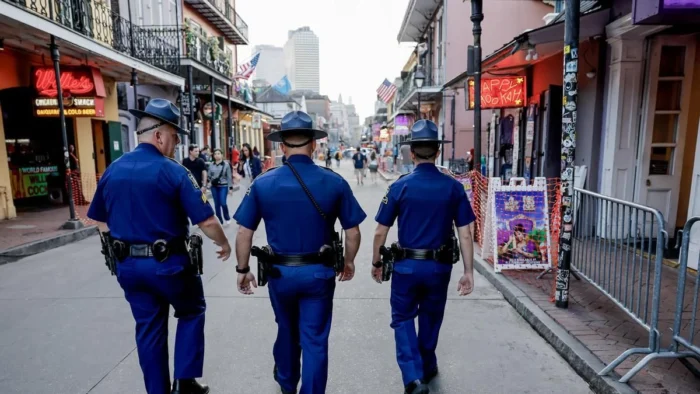 Ocho niños mueren en un tiroteo masivo en Luisiana, EEUU