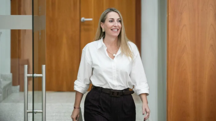 Guardiola será presidenta: PP y Vox alcanzan un pacto de gobierno en Extremadura