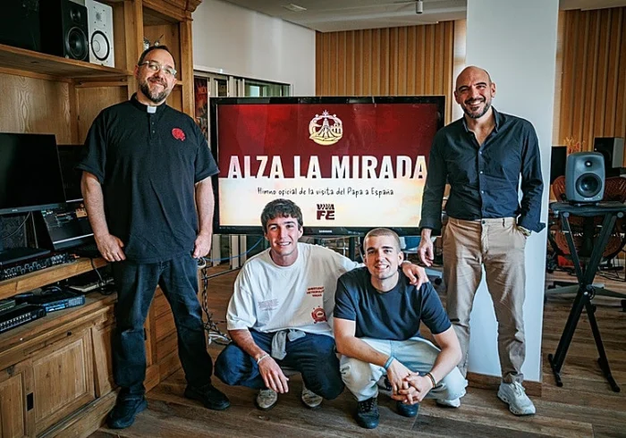 NUEVO HIMNO PARA LA VISITA DEL PAPA A ESPAÑA: “ALZA LA MIRADA