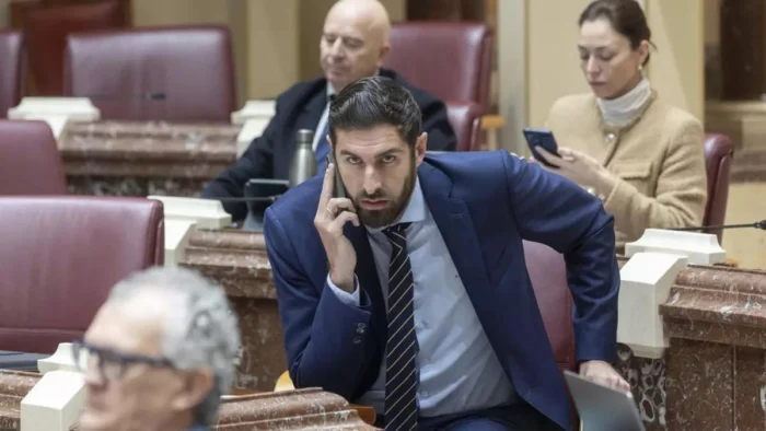 Antelo no descarta la fuga de más diputados o concejales de Vox: "La cúpula está absolutamente denostada"