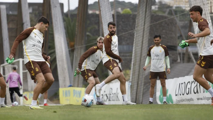 La UD Las Palmas se prepara para recibir al CD Leganés