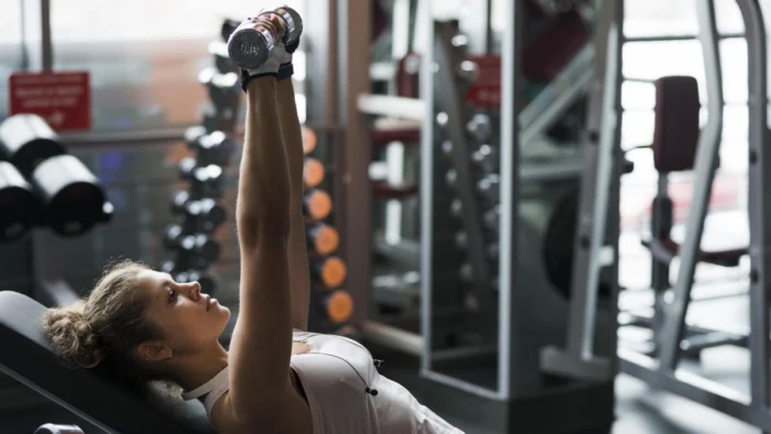ENTRENAMIENTO EN PIRÁMIDE: EL TRUCO PARA GANAR FUERZA SIN UN ESFUERZO AÑADIDO