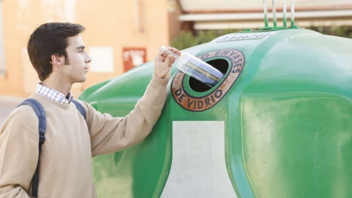ALICANTE LÍDER EN RECICLAJE DE VIDRIO EN LA COMUNITAT VALENCIANA