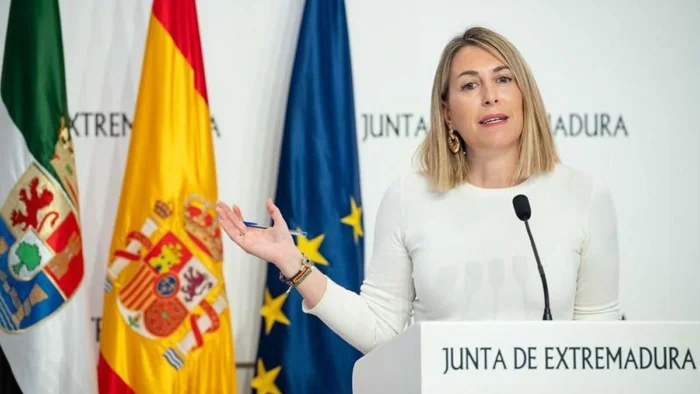 Acuerdo en Extremadura: ¿Un ataque a la Constitución Española?