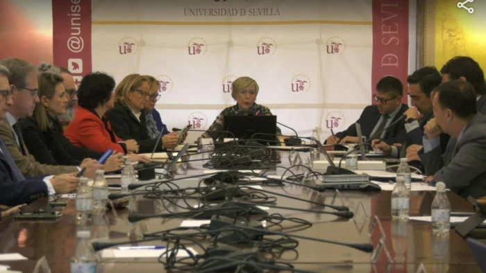 Universidad de Sevilla anuncia recortes de 16 millones de euros