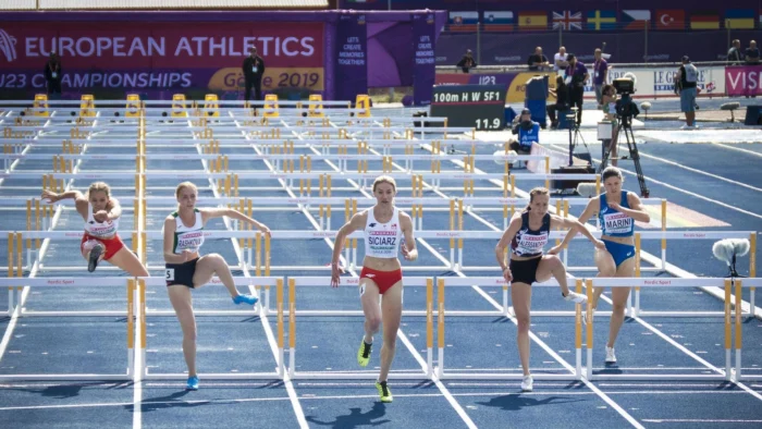 ORIGEN DE LA PALABRA “ZANGOLOTINO” Y LA ANTIGÜEDAD DE LA FOTO FINISH