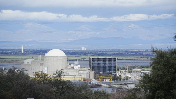 URGENTE: Eurodiputados piden reconsiderar el cierre de la Central Nuclear de Almaraz