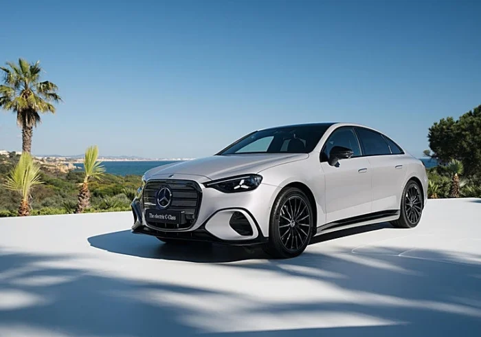 El nuevo Mercedes‑Benz Clase C eléctrico evoluciona hacia la era digital