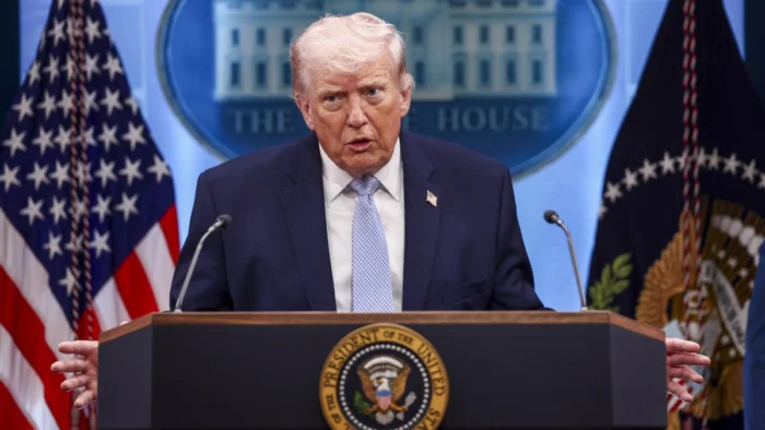 Trump aumenta la tensión en el estrecho de Ormuz y pone en riesgo el frágil alto el fuego con un bloqueo naval