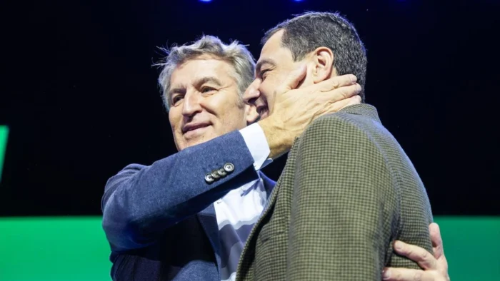 El PP andaluz agita el fantasma del pacto extreme&ntilde;o con Vox avalado por G&eacute;nova para alimentar sus opciones de mayor&iacute;a