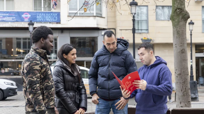 La regularización echa a andar en La Rioja: Miles de migrantes como Stevens, Betty y Esteban buscan 'una vida mejor' en España