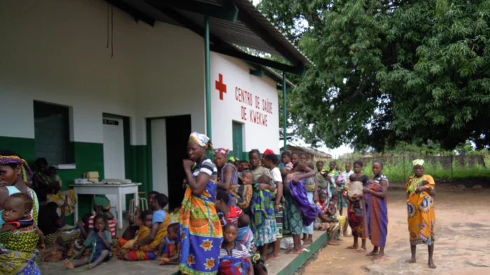 Carlos Mediano, de Medicus Mundi: "La cooperación y la solidaridad deben ser una obligación para mejorar nuestro futuro"