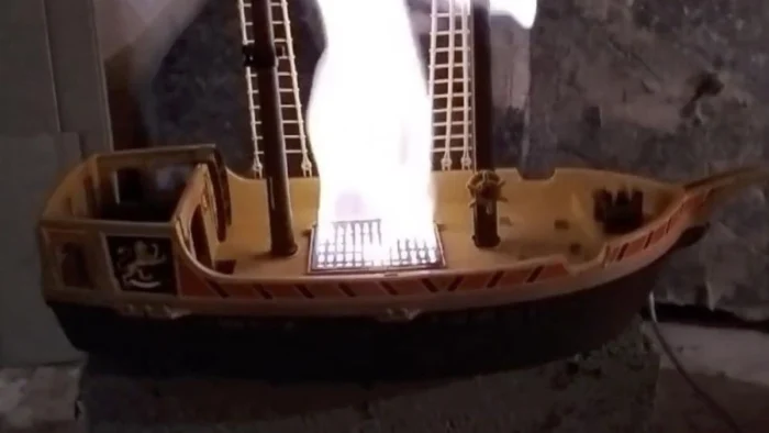 El Mary Celeste qued&oacute; vac&iacute;o en alta mar y la ciencia ha podido reconstruir lo que pas&oacute; en su interior