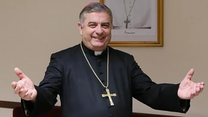 Arzobispo de Mérida-Badajoz anima a los jóvenes a reflexionar sobre la vocación