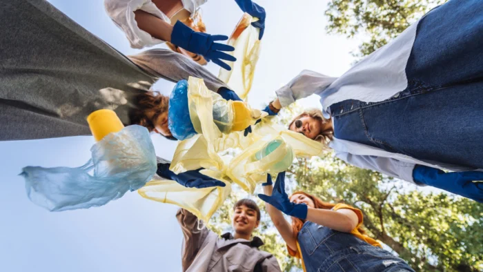 NUEVA ERA EN LA GESTIÓN DE RESIDUOS: TORRELAVEGA IMPLEMENTA CONTENEDORES MARRONES CON CERRADURA ELECTRÓNICA