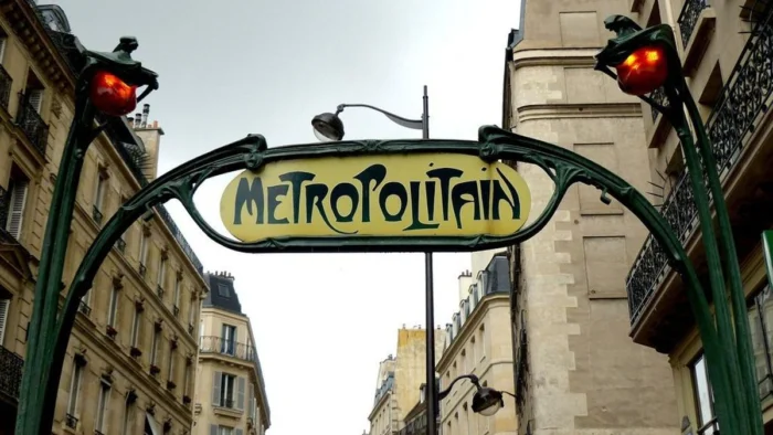 ¿Por qué las bocas de metro de París son su único monumento de estilo modernista?
