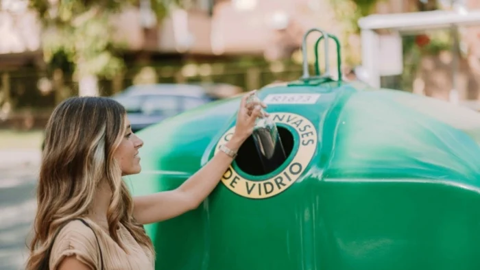 Descenso en el Reciclaje de Vidrio en Extremadura en 2025